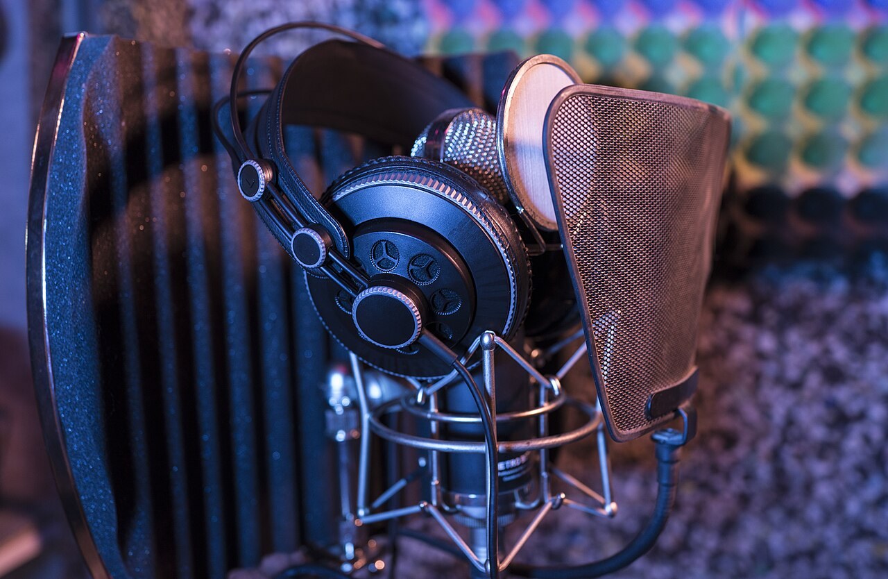 A microphone and headphones in Madrid. Illustrative file photograph, not Ugoccie or her recording studio.